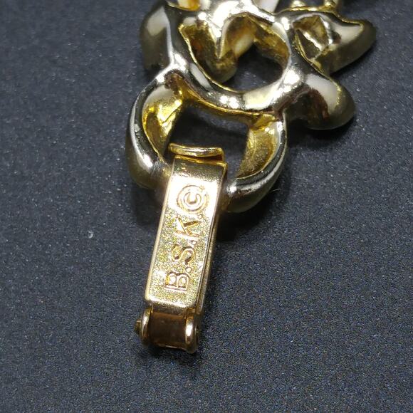 Vintage 1960s Signed White Fire Polished Rhinestone Bracelet - Picture 10 of 10